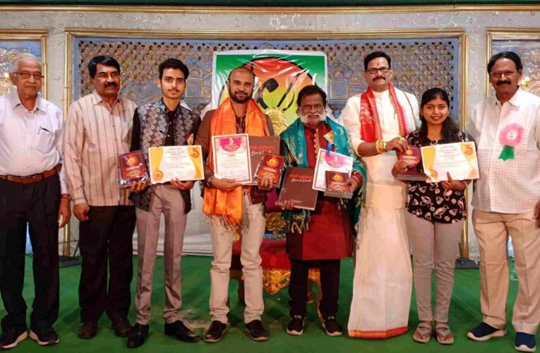 Four Kalaburagi artists honoured with the “Brahmotsavam Award”